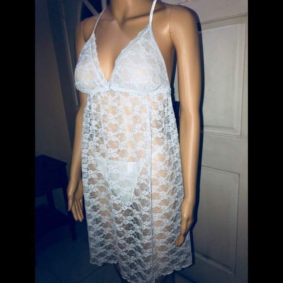 lace negligee